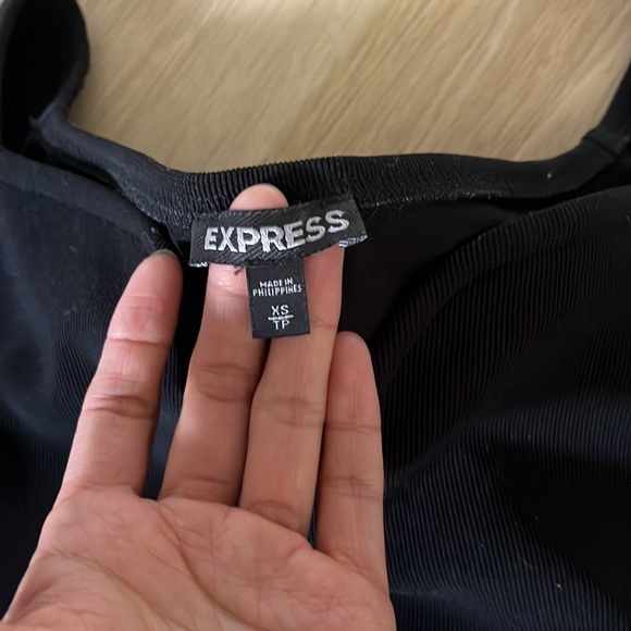 One piece bodysuit top. Flattering. - Picture 7 of 8